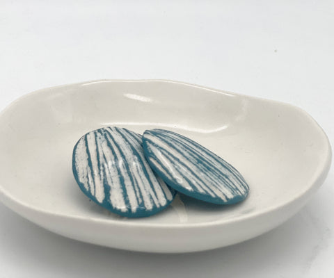 Plissé earrings blue lines